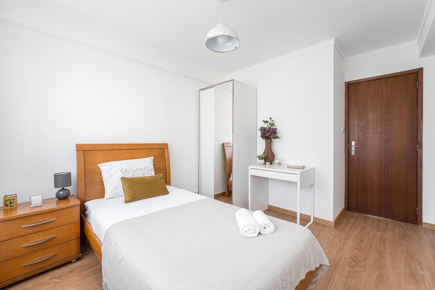 Guestready - A Brilliant Stay Near Alma Mall Коїмбра Екстер'єр фото